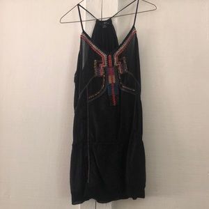 Black sleeveless pool cover up